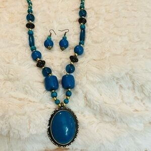 Wooden Bead Neckace/Earring Set Shades Of Blue/Gold Beads, 33" fall 16.5 Artisan